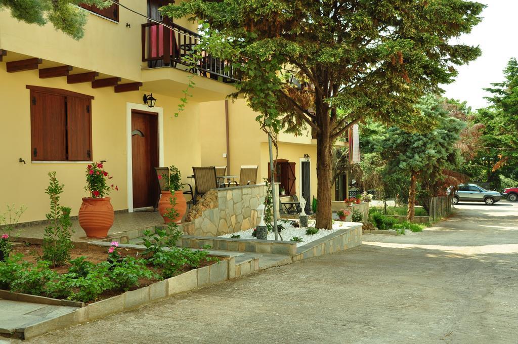 Mani Villas Skala Sotiros Luaran gambar