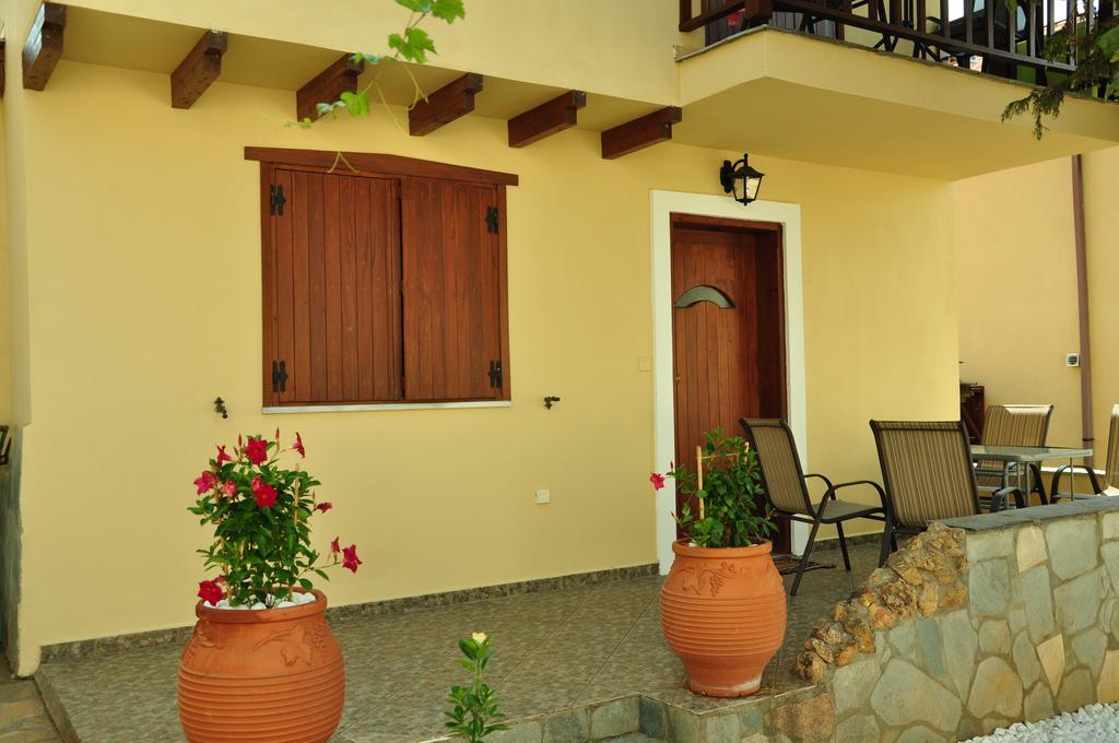 Mani Villas Skala Sotiros Luaran gambar