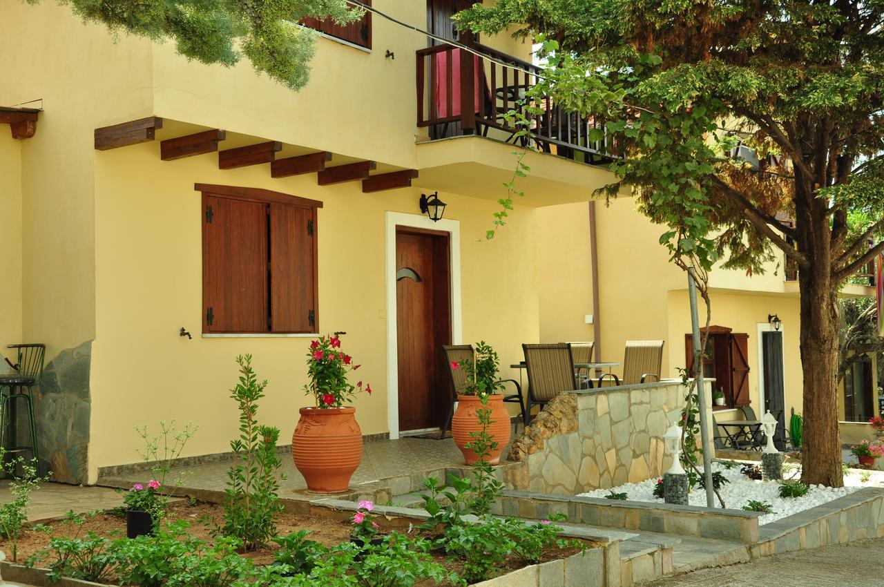 Mani Villas Skala Sotiros Luaran gambar